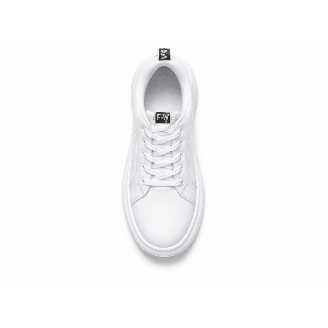 Pure Court + Free Sock Pack