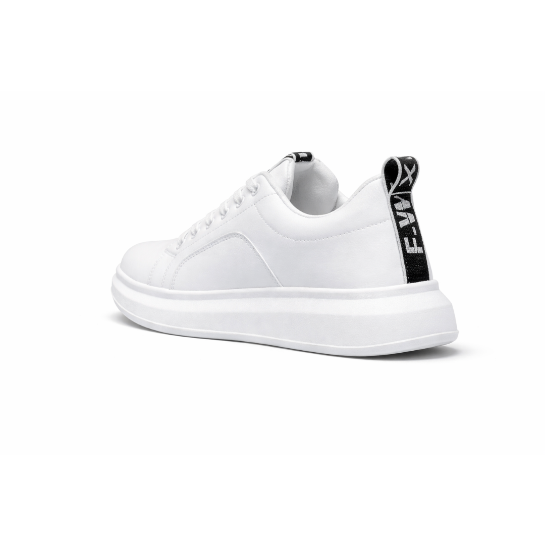 Pure Court + Free Sock Pack