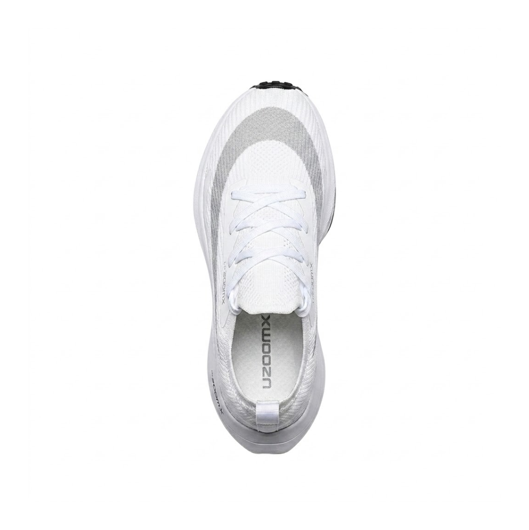 ZoomX Trainer + Free Sock Pack