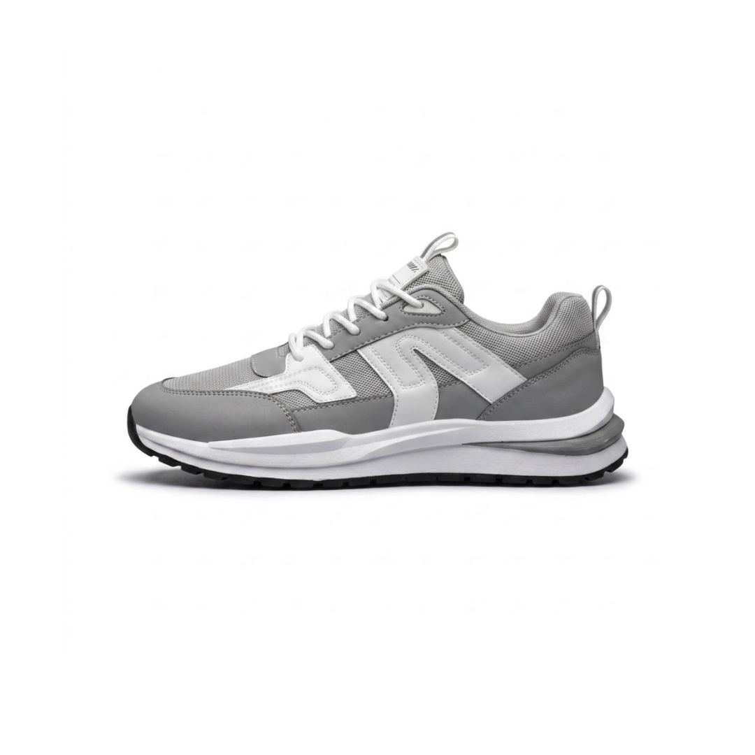 Stride Runner + Free Sock Pack